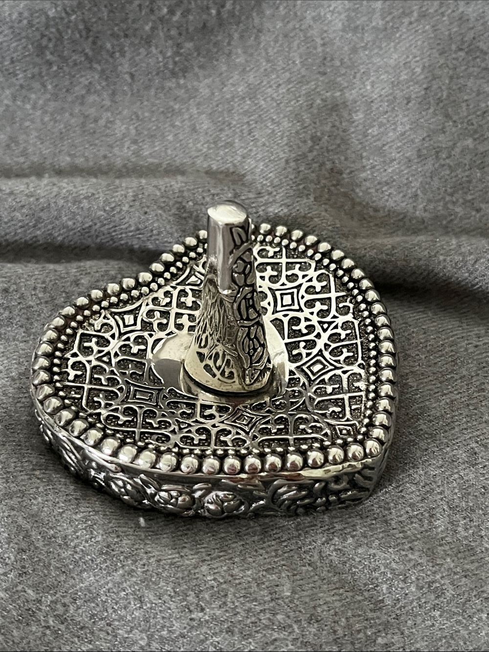 Vtg Silver Plate Heart Ring Holder